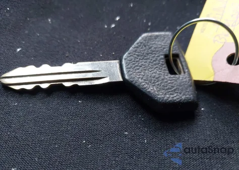 1998 Jeep Cherokee Classic/Sport из США, поврежденный, VIN 1J4FJ68S2WL226171